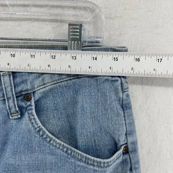 Wrangler Pants Men's Sz 31x30 Blue Stonewashed Denim Straight Leg Midrise Jeans - Picture 3 of 9